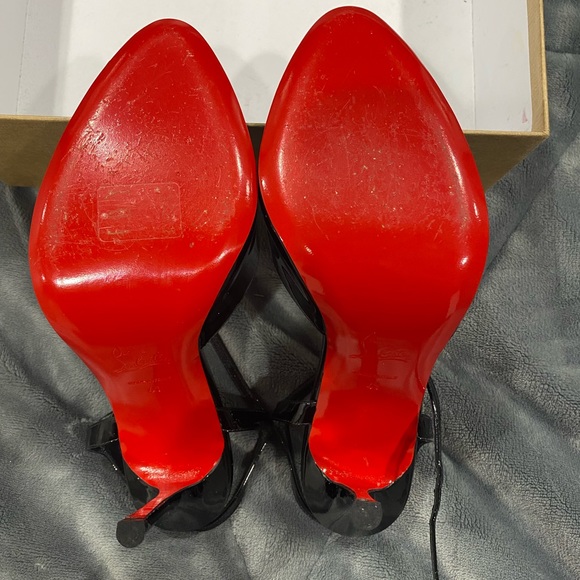 ME PAM Patent T-Strap 100 mm Red Sole Pump - Picture 2 of 5